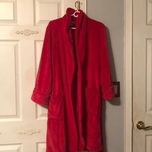 Red Charter Club Robe